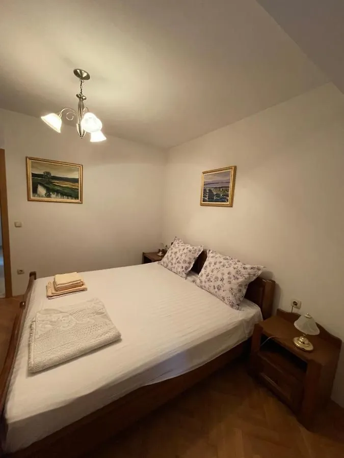 Apartment Apartman Ivan Trogir