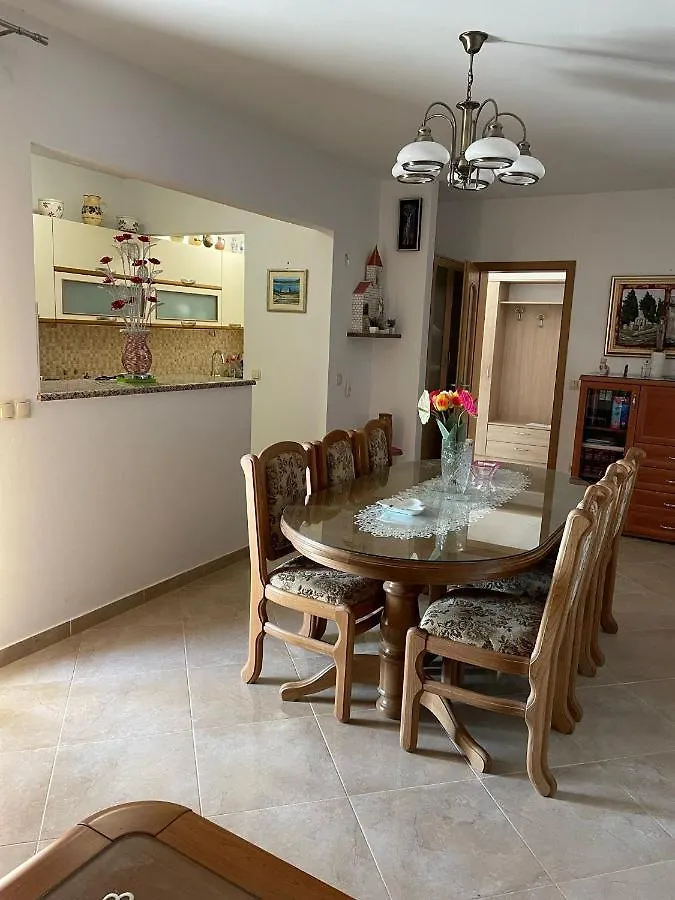 Apartman Ivan Trogir 0*,