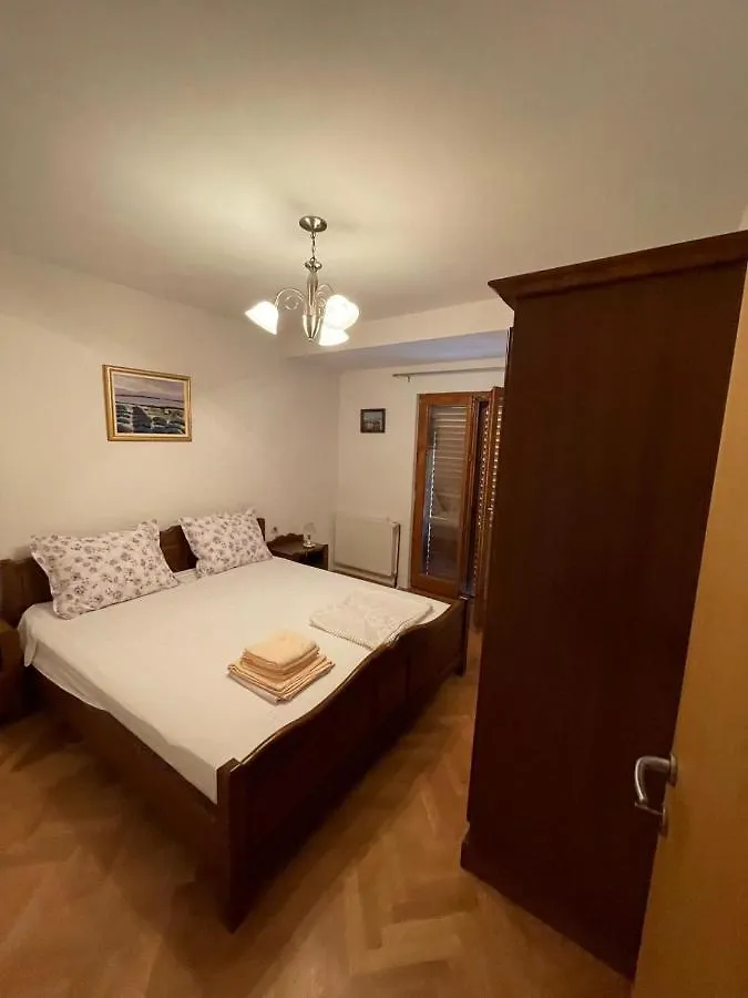 Apartment Apartman Ivan Trogir
